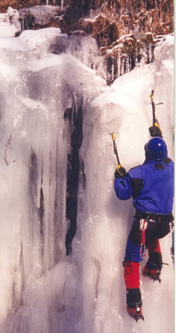 icepirate6.jpg - 69934 Bytes