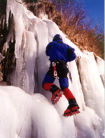 icepirate7.jpg - 74044 Bytes